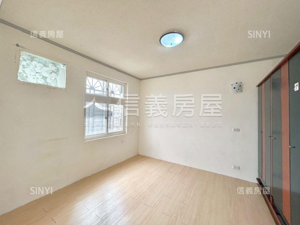 近國道頭份大地坪別墅透天房屋室內格局與周邊環境