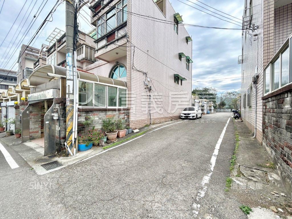 近國道頭份大地坪別墅透天房屋室內格局與周邊環境