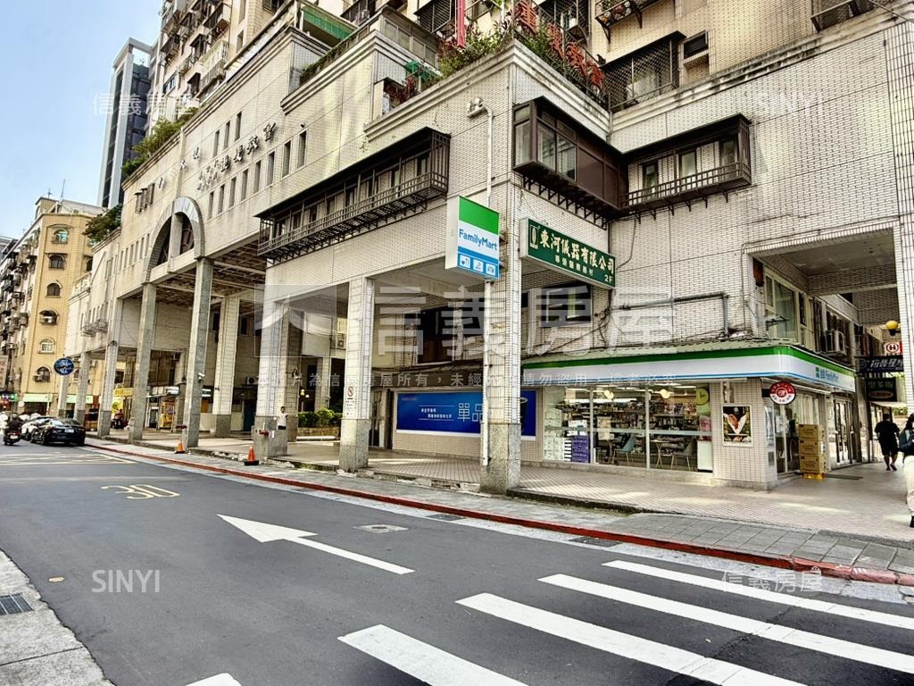 民權西路稀有黃金大店辦房屋室內格局與周邊環境