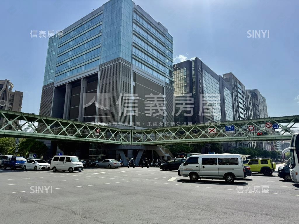民權西路稀有黃金大店辦房屋室內格局與周邊環境