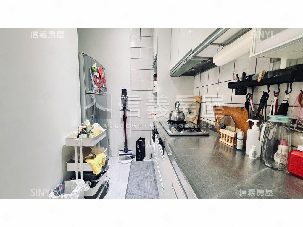 【理想貴族】鄰路美店住房屋室內格局與周邊環境