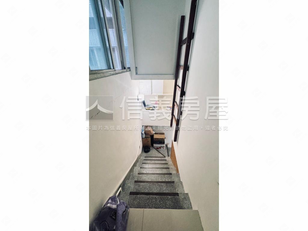【理想貴族】鄰路美店住房屋室內格局與周邊環境