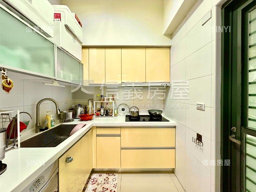 科大湛・景藏露臺邸房屋室內格局與周邊環境