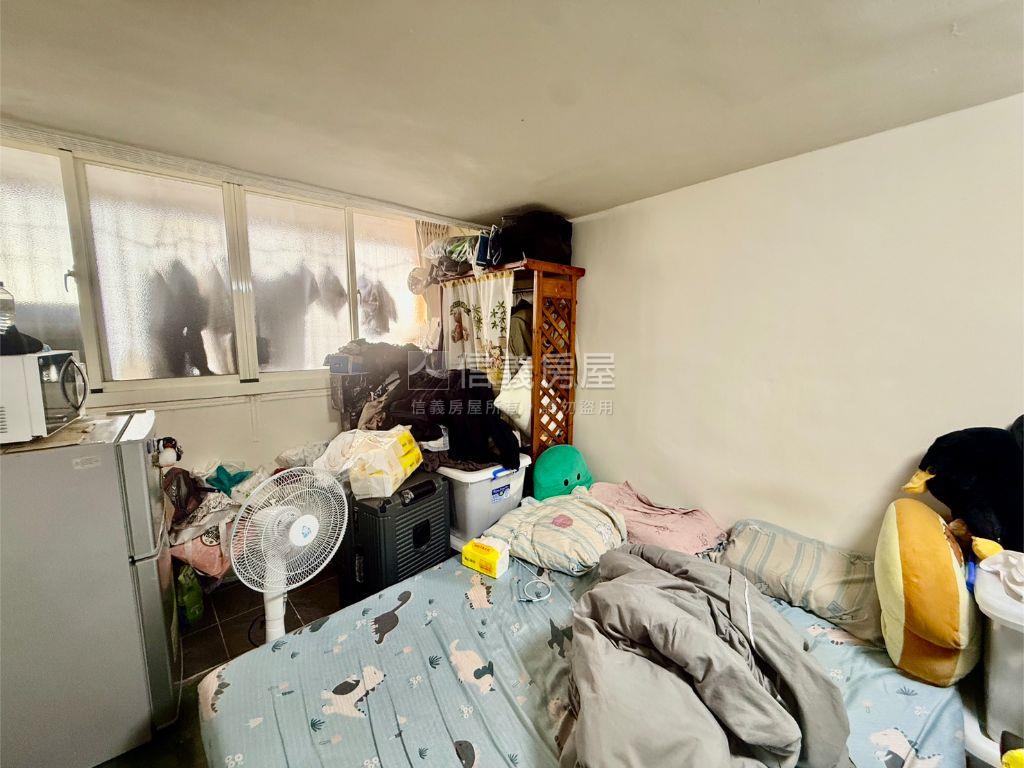 西區套房２５０萬房屋室內格局與周邊環境