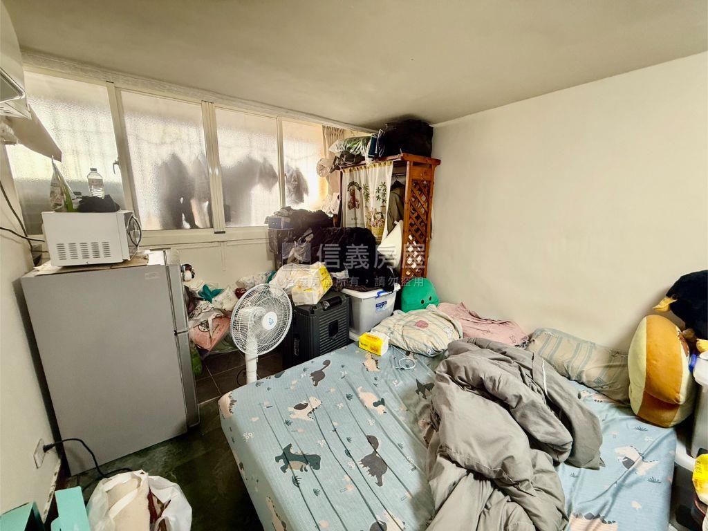 西區套房２５０萬房屋室內格局與周邊環境