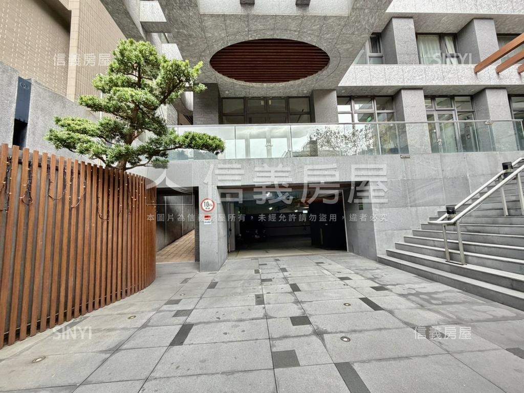 大露臺＊優質電梯邊間三房房屋室內格局與周邊環境