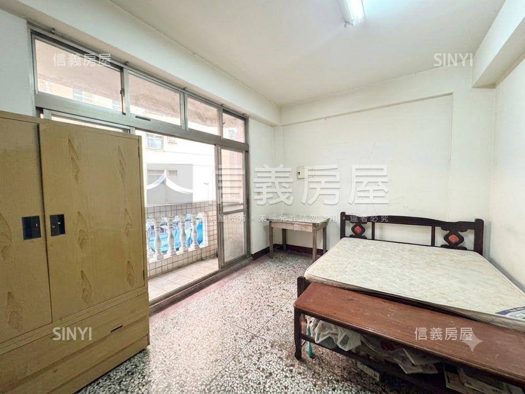 專任！近爽文路活路透天房屋室內格局與周邊環境