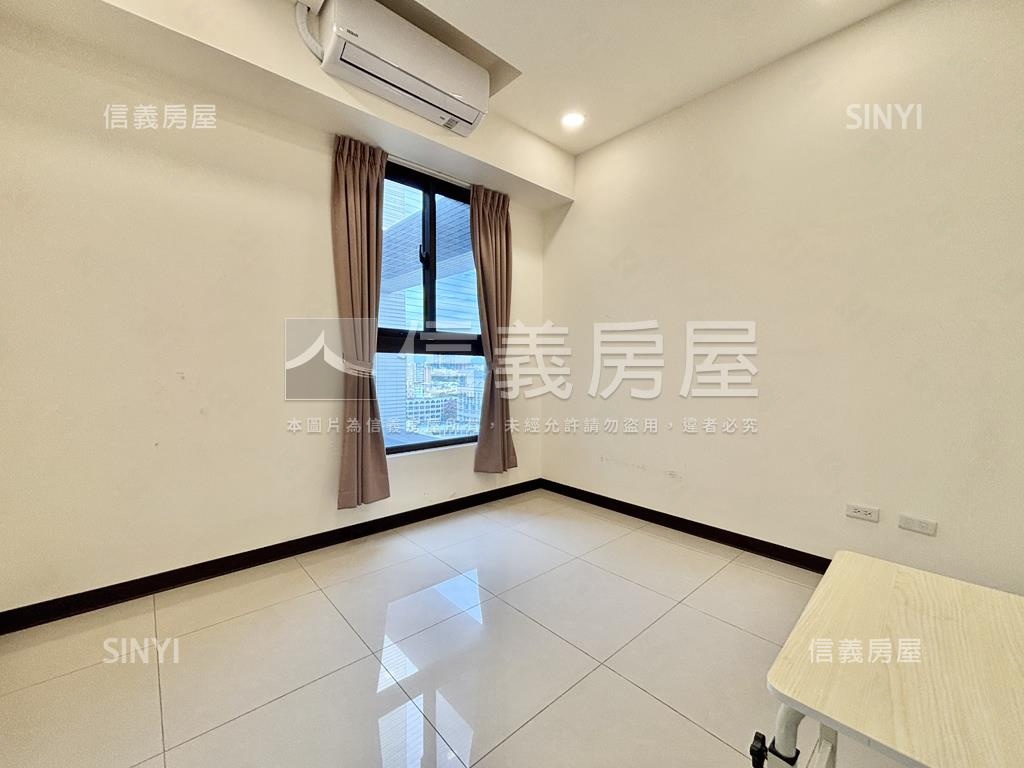 康橋｜高樓兩房平車帝王戶房屋室內格局與周邊環境