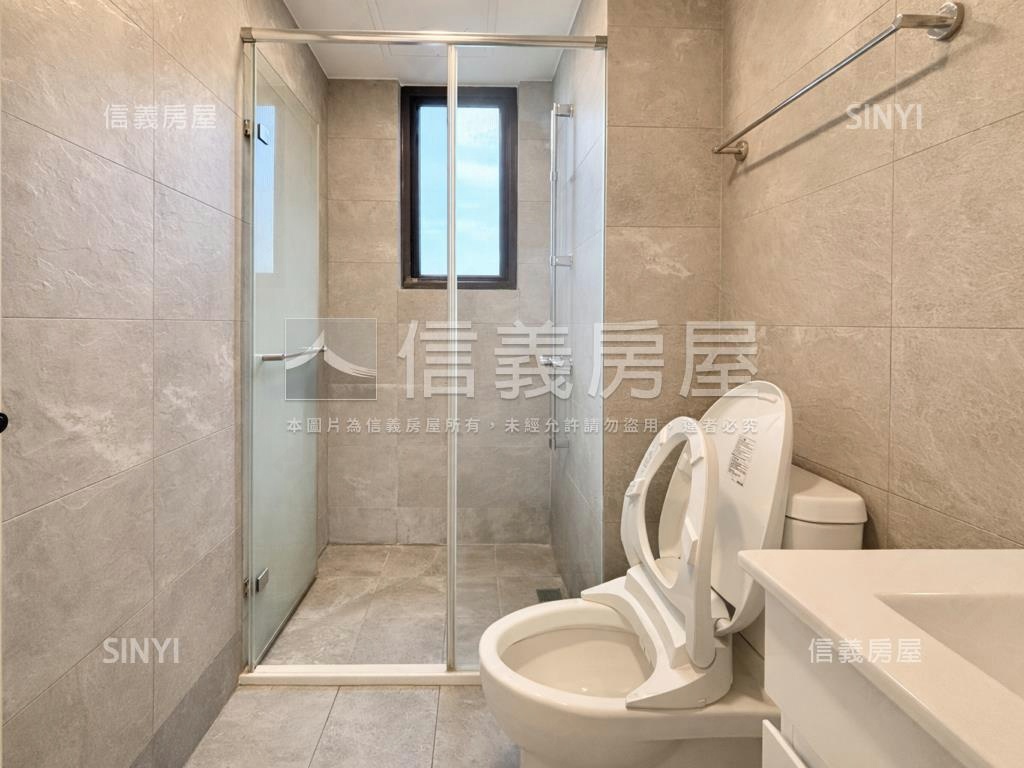 康橋｜高樓兩房平車帝王戶房屋室內格局與周邊環境