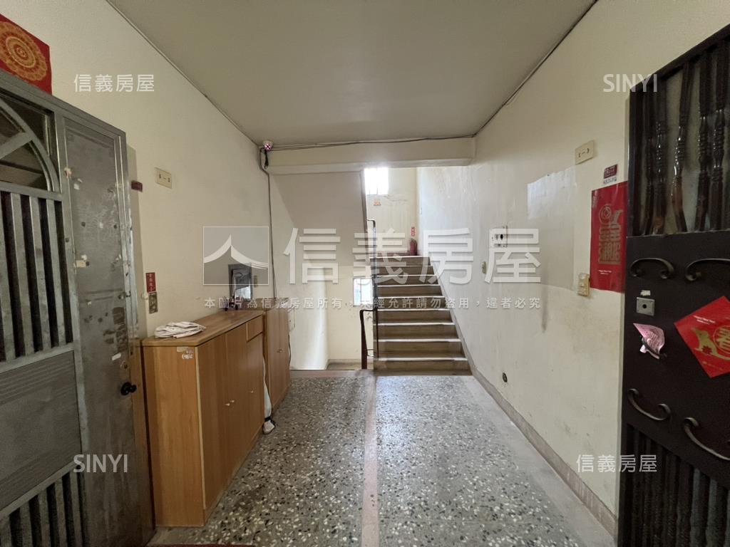 興進園道近育仁國小旁美寓房屋室內格局與周邊環境