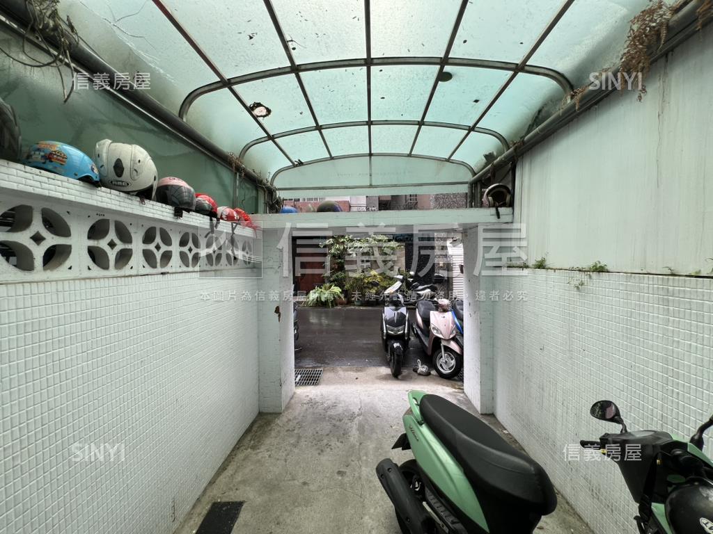 興進園道近育仁國小旁美寓房屋室內格局與周邊環境