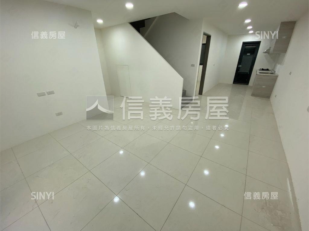 平鎮匠心美裝透天１房屋室內格局與周邊環境