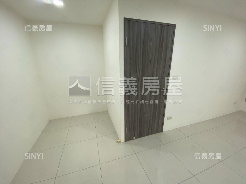 平鎮匠心美裝透天１房屋室內格局與周邊環境