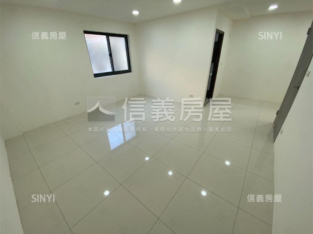 平鎮匠心美裝透天１房屋室內格局與周邊環境