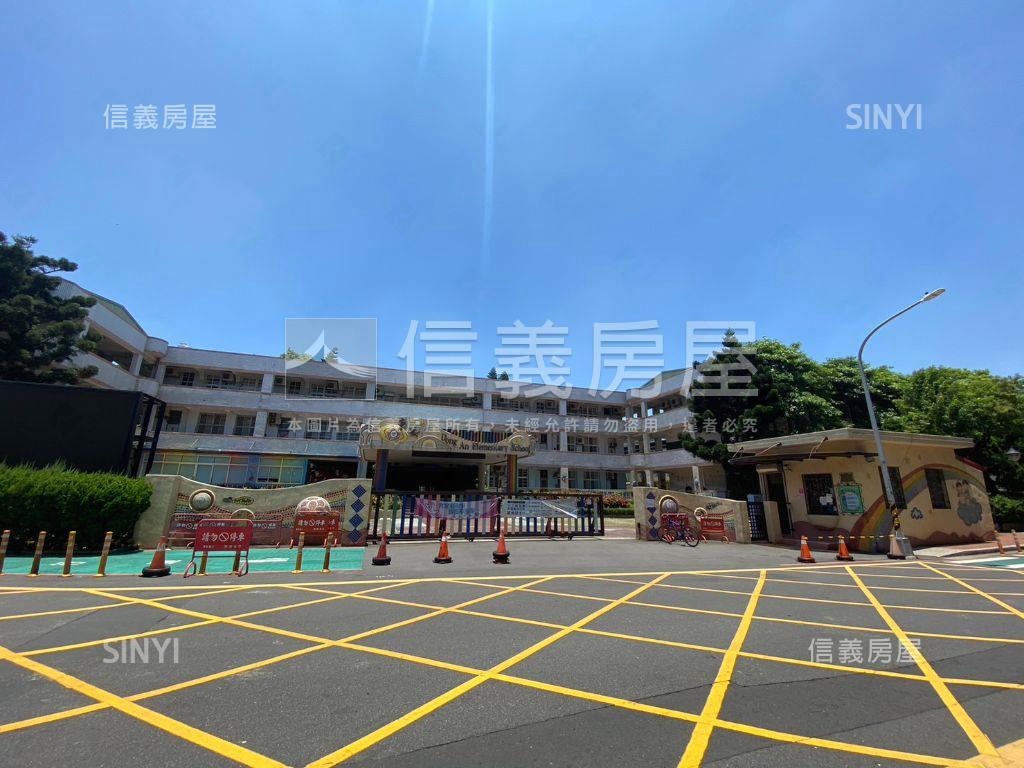 平鎮匠心美裝透天１房屋室內格局與周邊環境