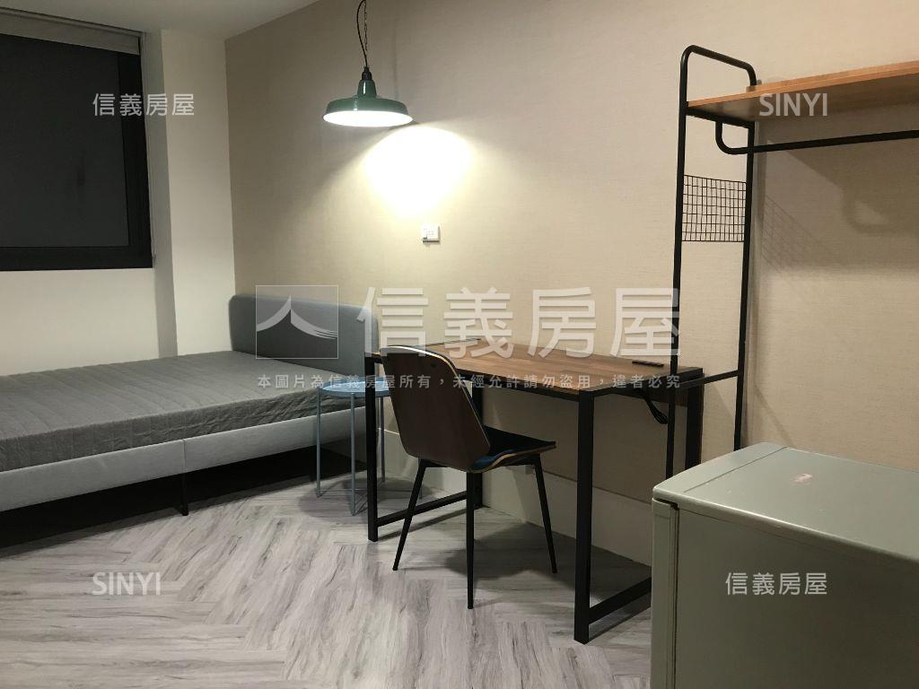 正！一中街三店面附１６套房屋室內格局與周邊環境