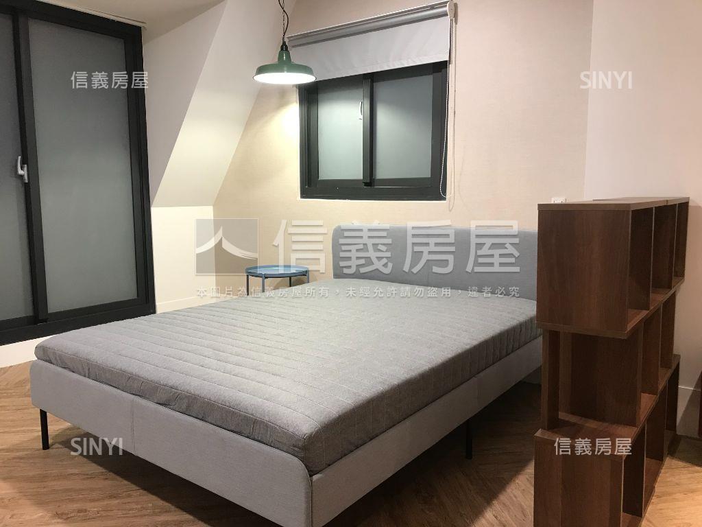 正！一中街三店面附１６套房屋室內格局與周邊環境