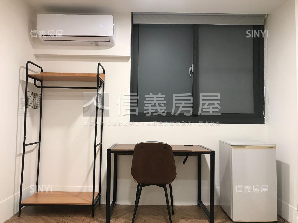 正！一中街三店面附１６套房屋室內格局與周邊環境