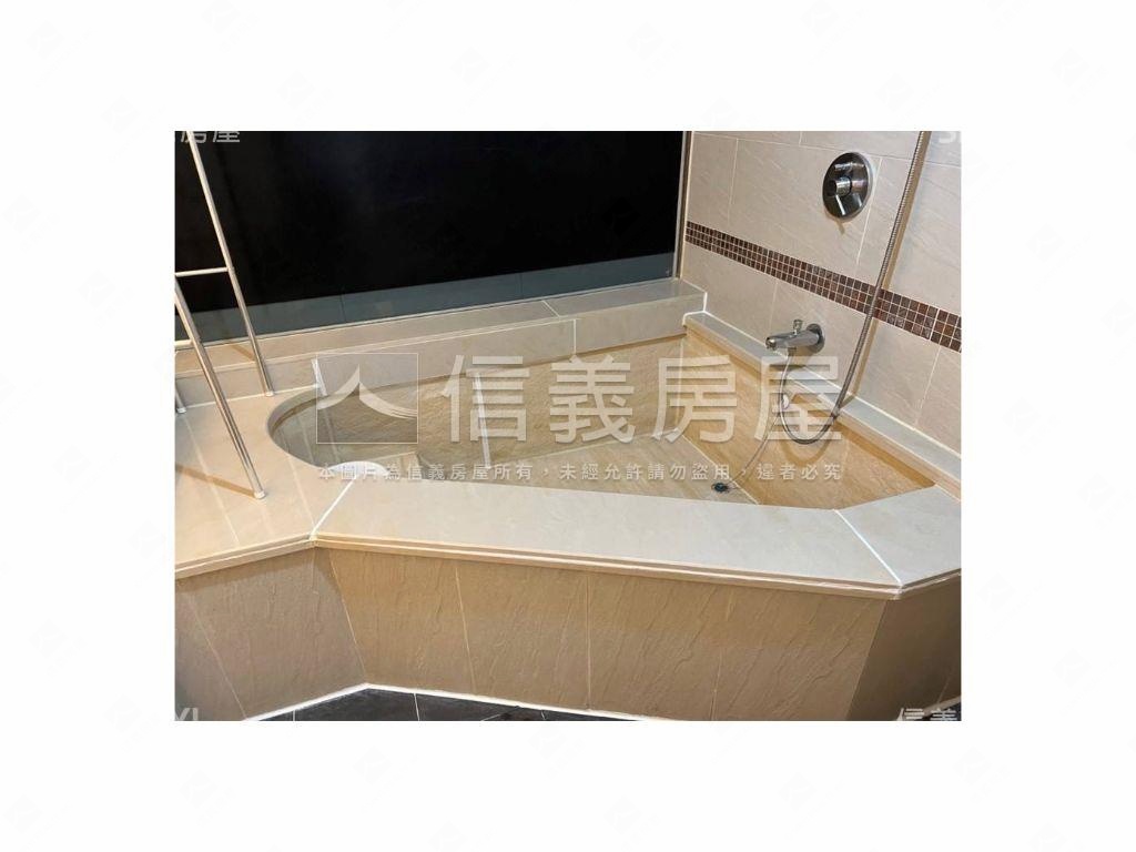 美術館精美套房房屋室內格局與周邊環境