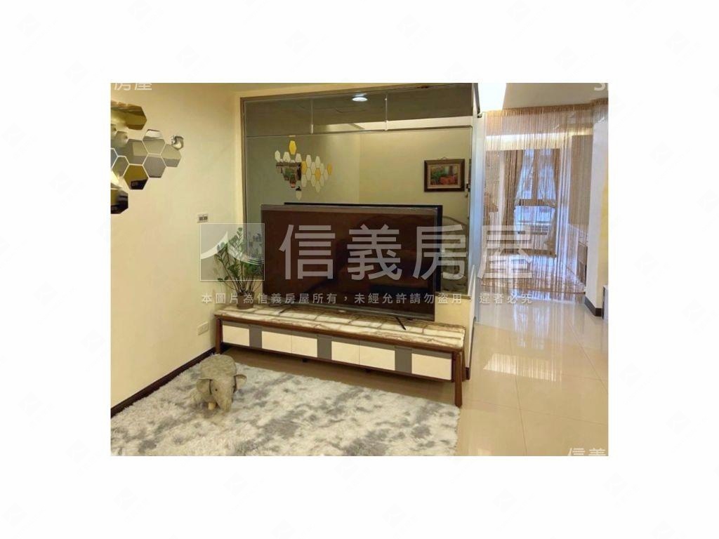 美術館精美套房房屋室內格局與周邊環境