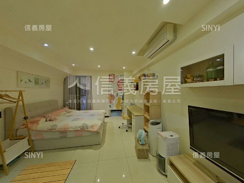 超級花園美套房坡平房屋室內格局與周邊環境