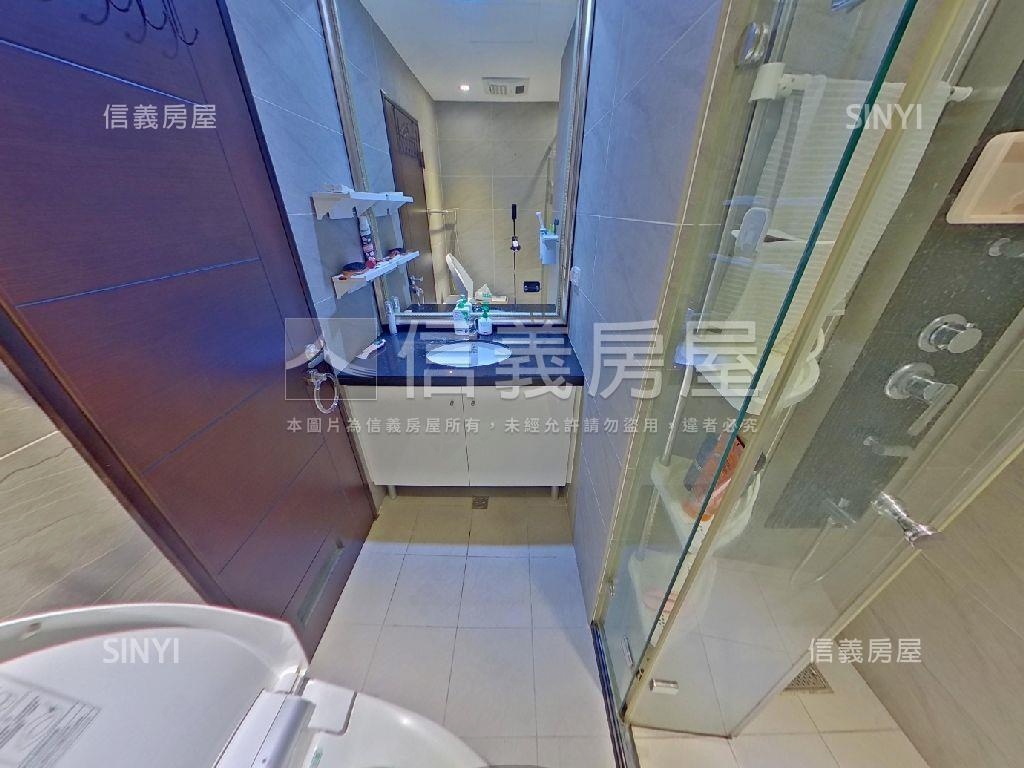 超級花園美套房坡平房屋室內格局與周邊環境