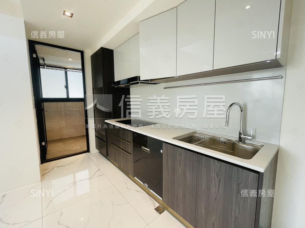 惠宇碧柳高樓美景盡收眼底房屋室內格局與周邊環境