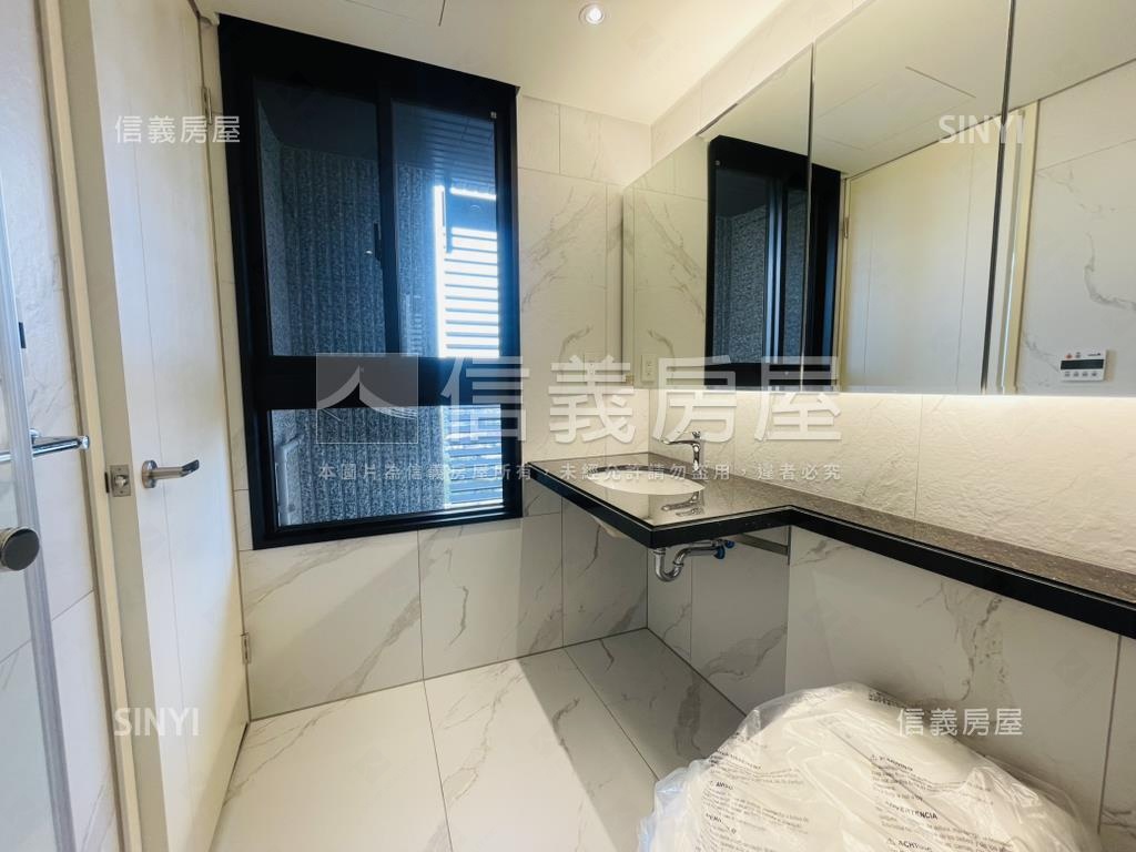 惠宇碧柳高樓美景盡收眼底房屋室內格局與周邊環境