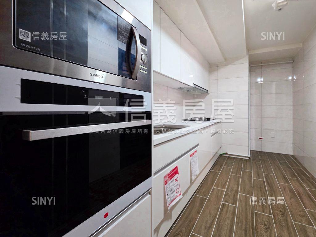 富宇擎天帝王視野戶雙車位房屋室內格局與周邊環境