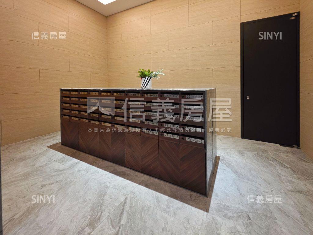 富宇擎天帝王視野戶雙車位房屋室內格局與周邊環境