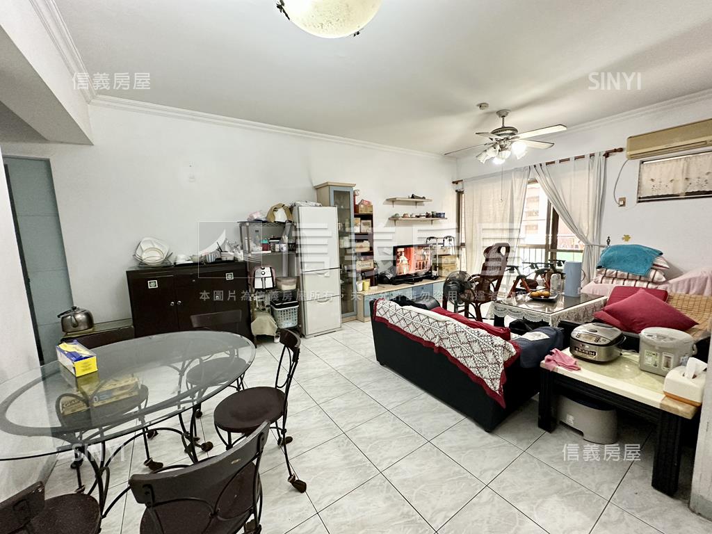 近明華國中巨蛋捷運三房房屋室內格局與周邊環境