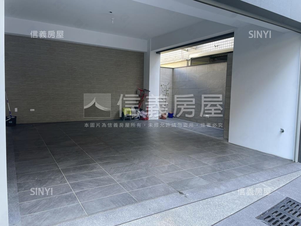 億載國小明亮渡假車墅房屋室內格局與周邊環境