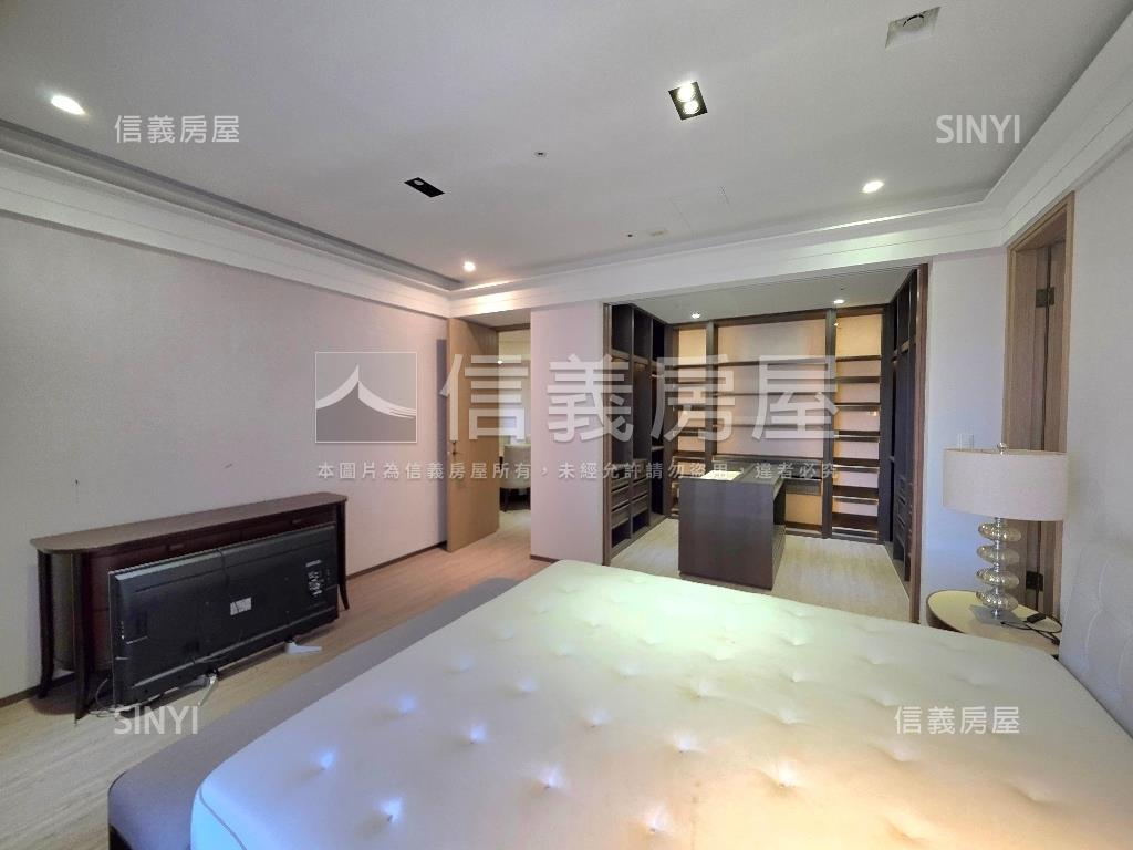 國家一號院裝潢戶房屋室內格局與周邊環境