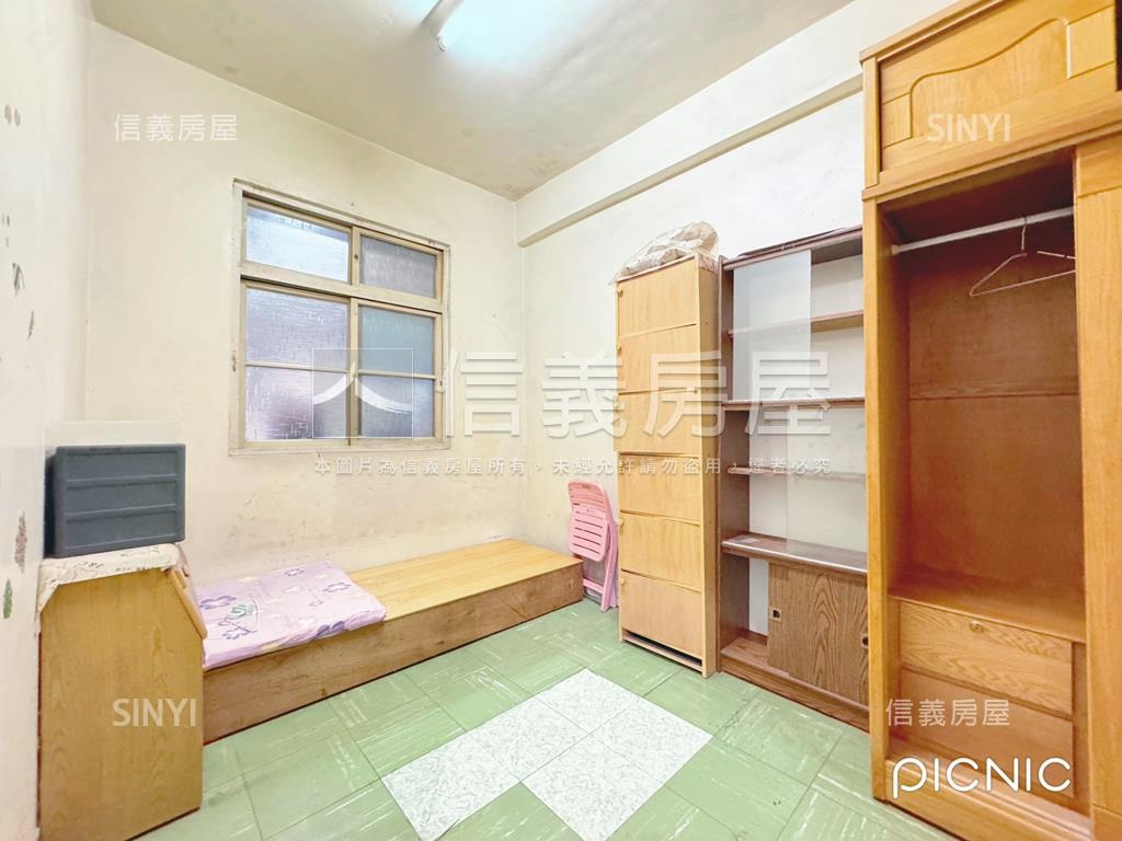 新板特區低樓層美寓．旺房屋室內格局與周邊環境