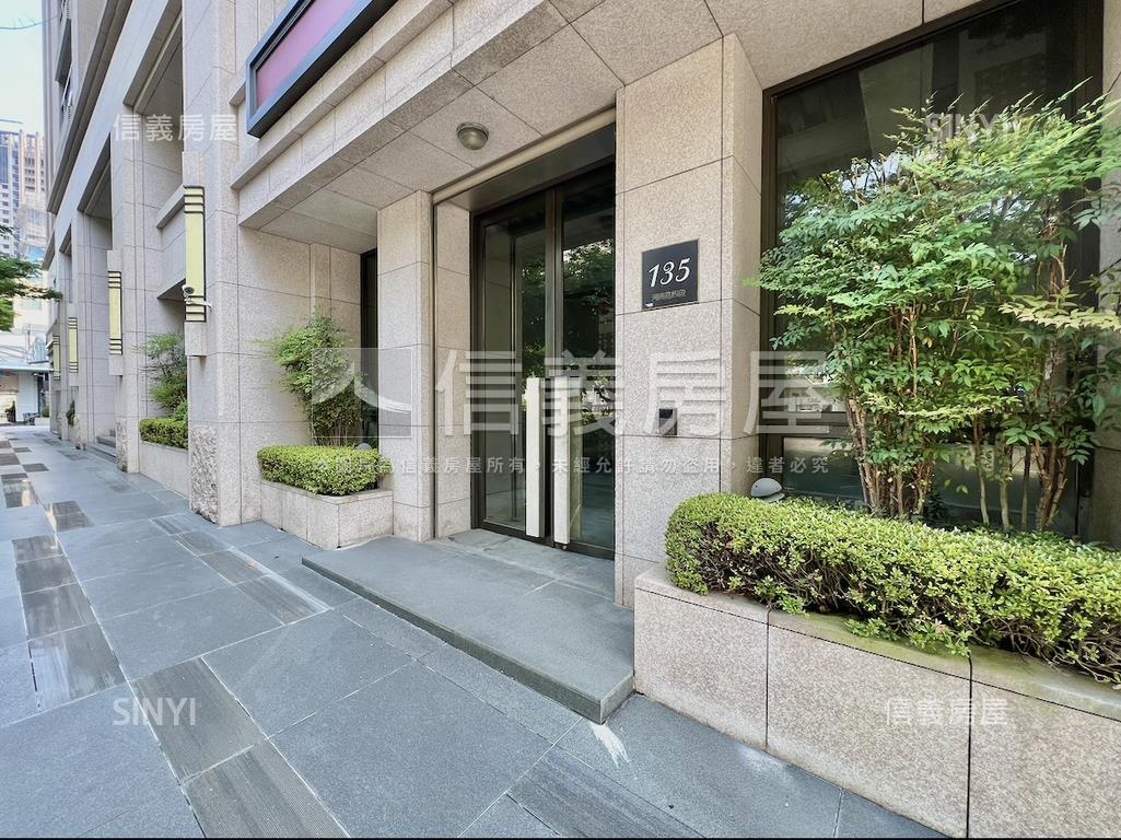 南七期怡然居２寬金店房屋室內格局與周邊環境