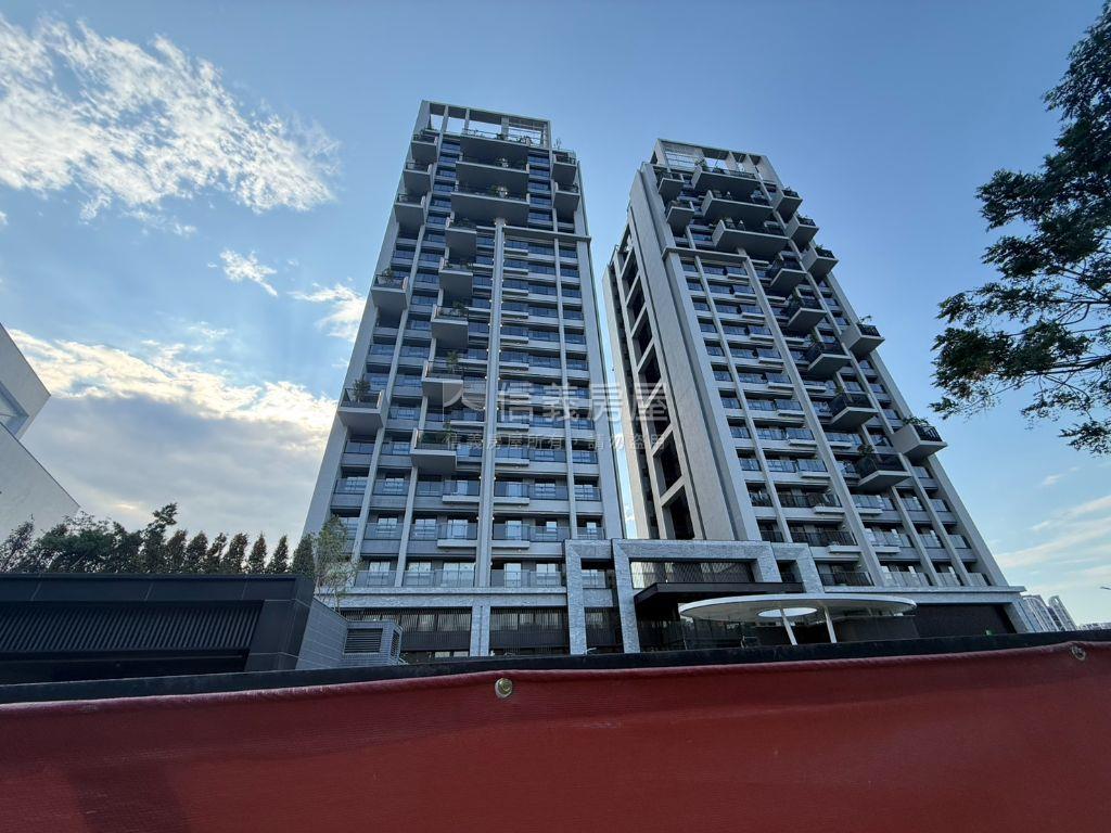 Ａ５磐興寬境３房雙車位房屋室內格局與周邊環境