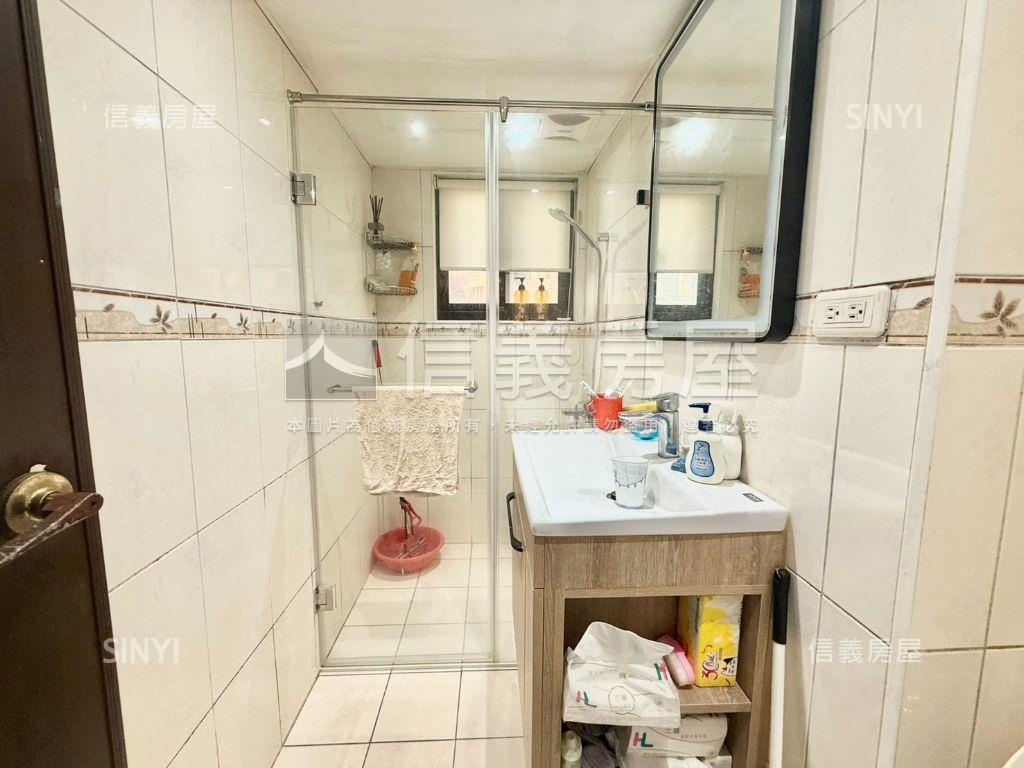 經典★台北爵士４房車位房屋室內格局與周邊環境