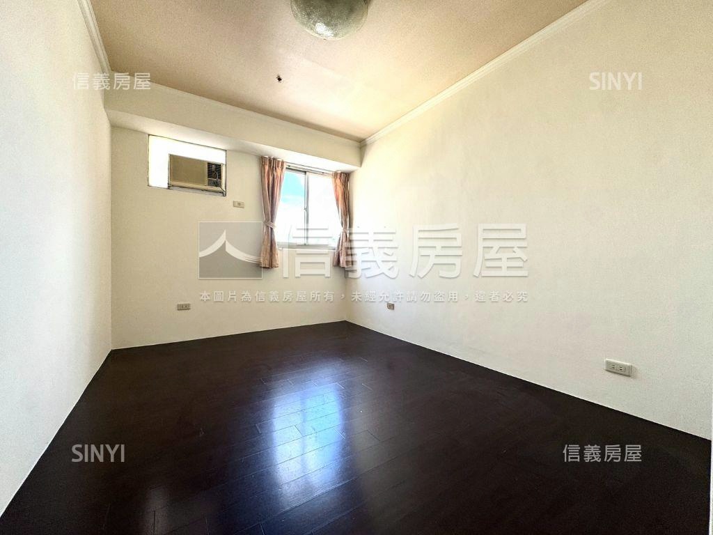 近中醫高樓戶永興盛世３房房屋室內格局與周邊環境