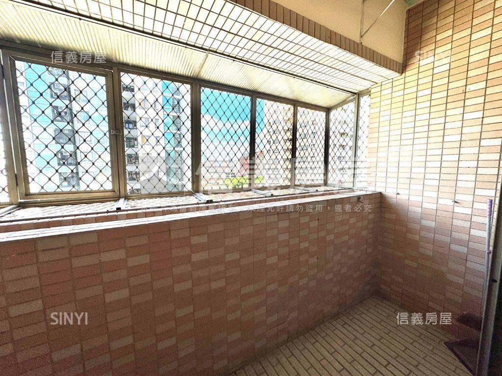 近中醫高樓戶永興盛世３房房屋室內格局與周邊環境