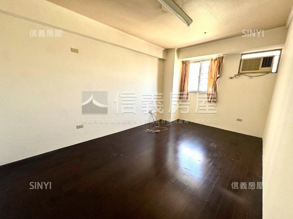 近中醫高樓戶永興盛世３房房屋室內格局與周邊環境