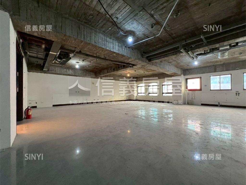 新竹市中心商二地整棟辦公房屋室內格局與周邊環境