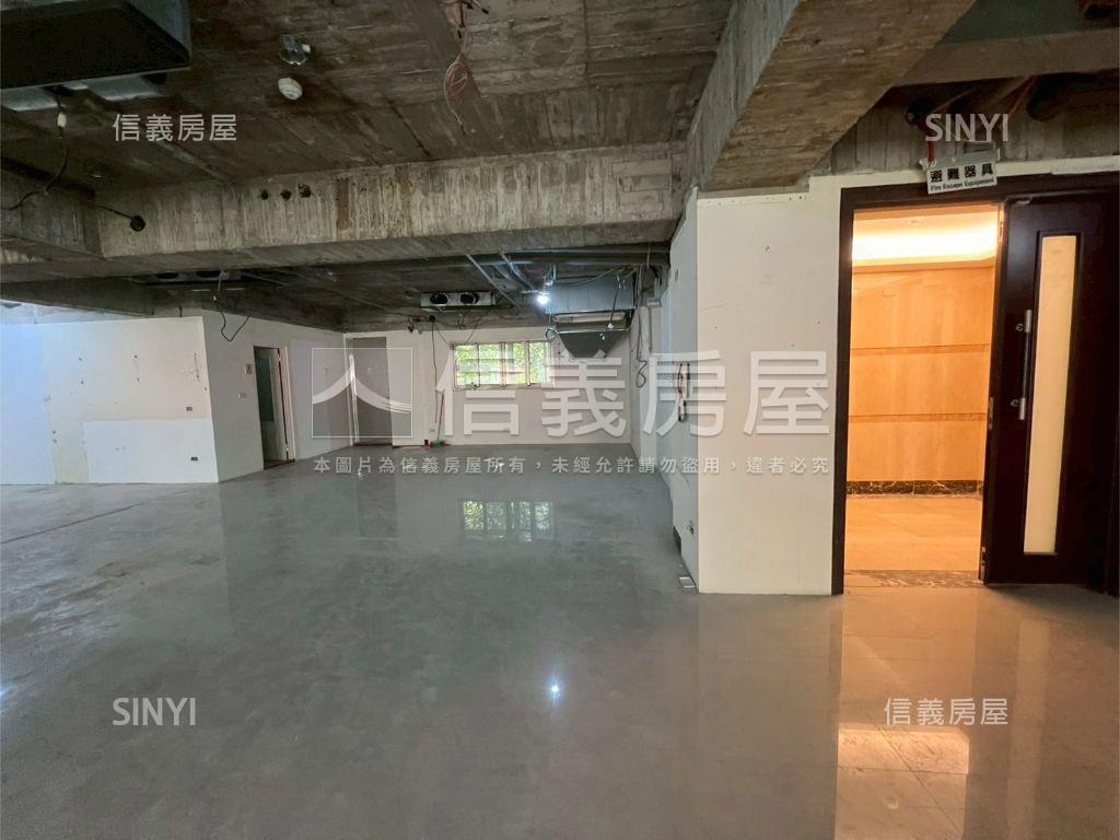 新竹市中心商二地整棟辦公房屋室內格局與周邊環境