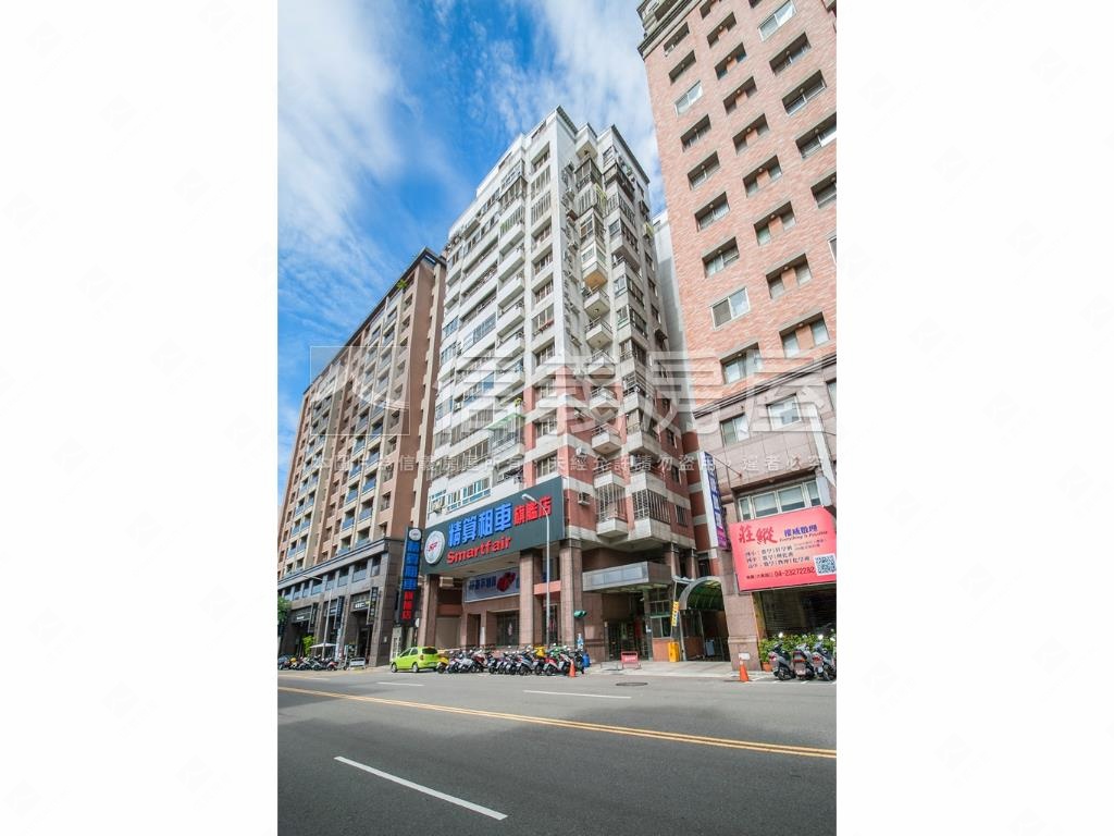 東興路優質面寬店面房屋室內格局與周邊環境