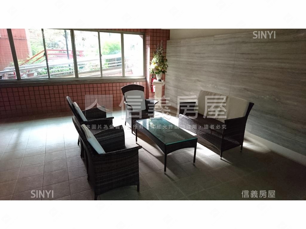 東興路優質面寬店面房屋室內格局與周邊環境