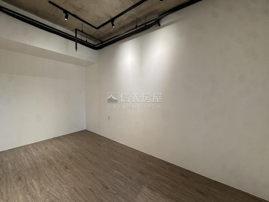 忠泰幸高樓兩房兩衛浴房屋室內格局與周邊環境