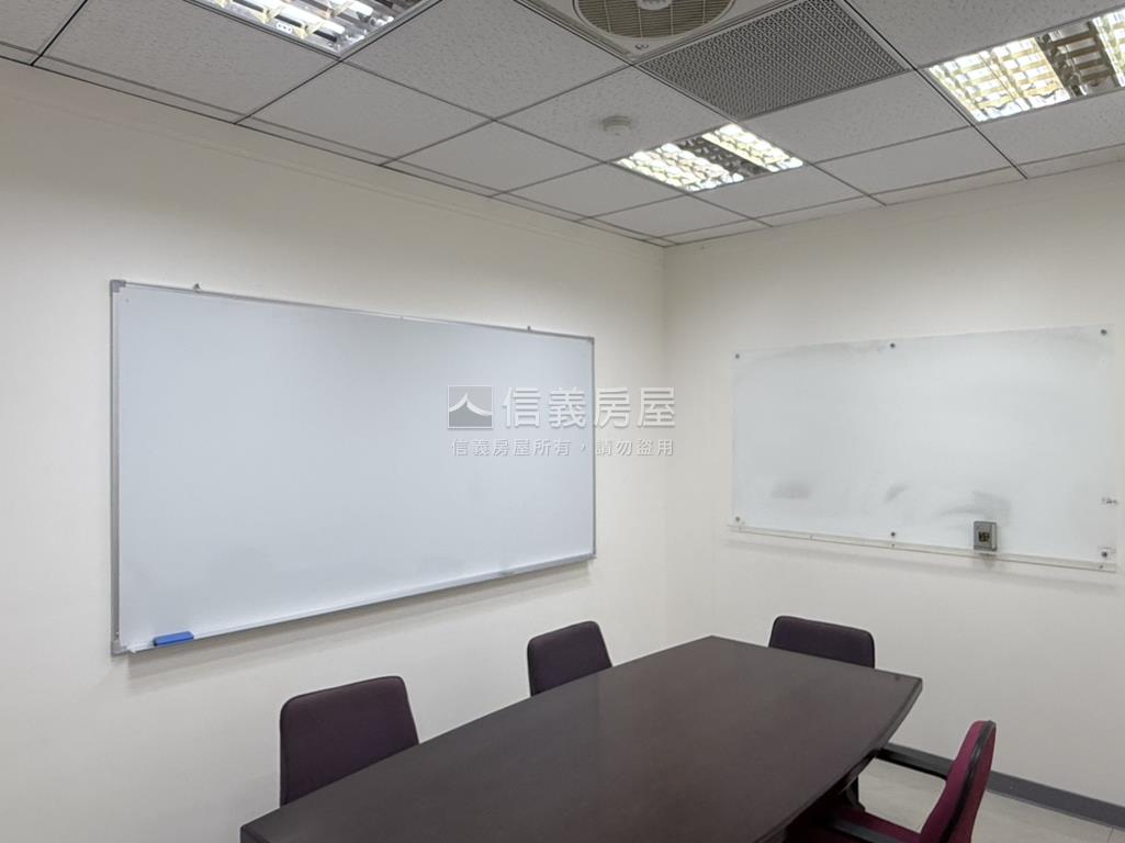 南港核心Ｔ１台灣企業總部房屋室內格局與周邊環境