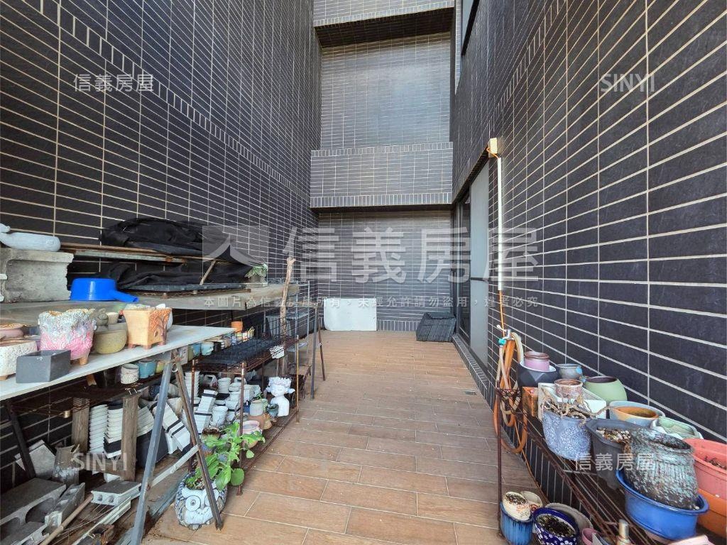 綠景苑高樓景觀附大露台房屋室內格局與周邊環境