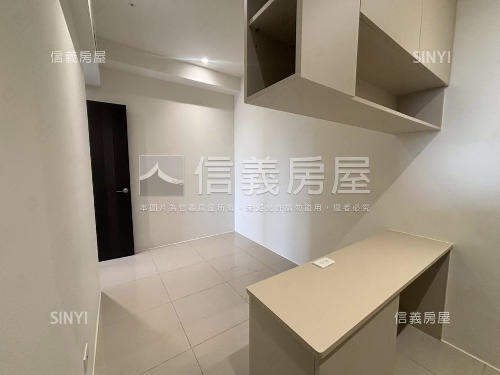 新市｜森友薈次頂兩房平車房屋室內格局與周邊環境