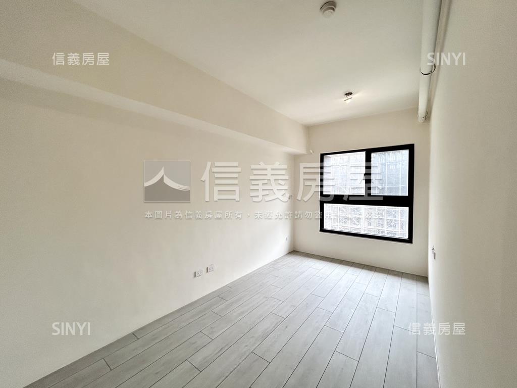 明新兩房兩衛浴！稀有釋出房屋室內格局與周邊環境