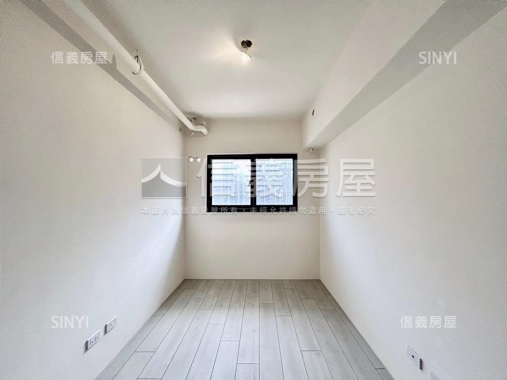 明新兩房兩衛浴！稀有釋出房屋室內格局與周邊環境